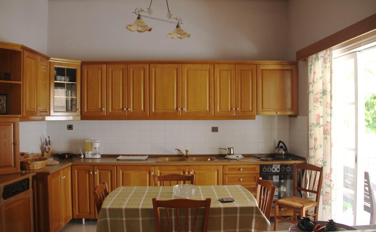 Family House Apartman Kalamáta Kültér fotó